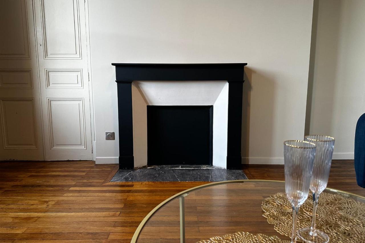 Le Magistral Beautiful One-Bedroom Apartment In The Historic Heart Of ตูร์ ภายนอก รูปภาพ