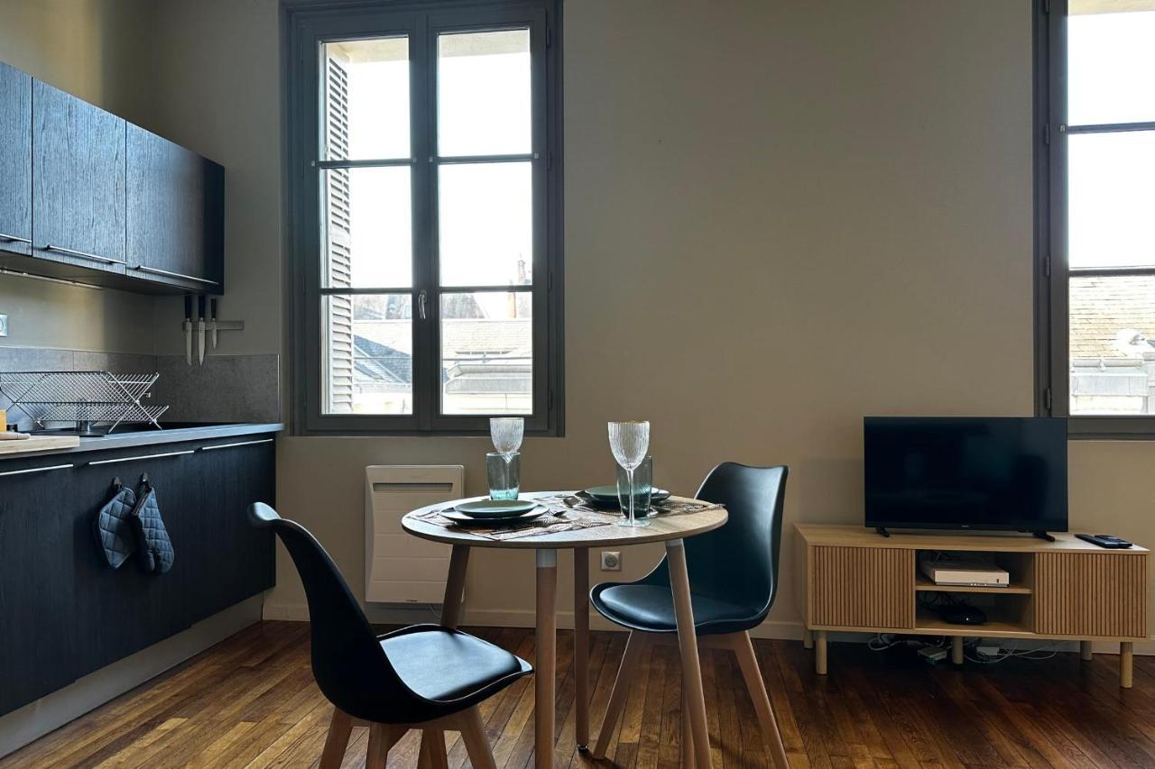 Le Magistral Beautiful One-Bedroom Apartment In The Historic Heart Of ตูร์ ภายนอก รูปภาพ